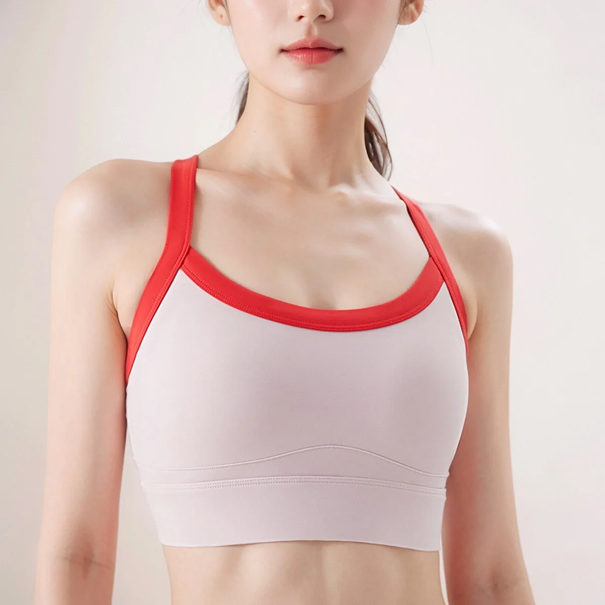 حمالة صدر رياضية بدون خياطة متعددة الألوان للنساء: Racerback مقاومة للصدمات، سريعة الجفاف بدون أكمام للجري واليوجا والارتداء اليومي المثير