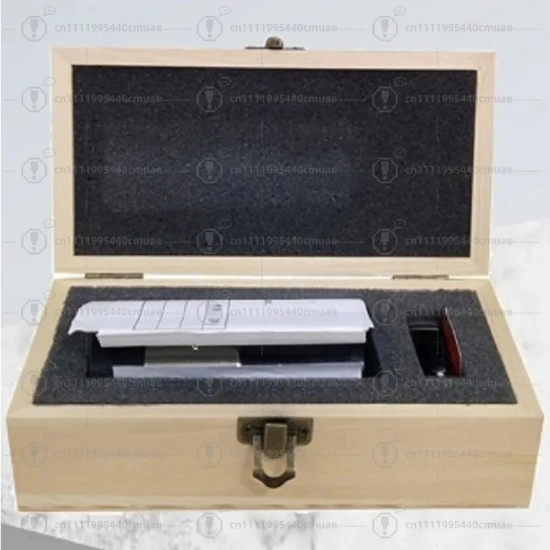 Calibrator 94dB Class 2 Sound Level Meter Calibrator Standard Sound Source