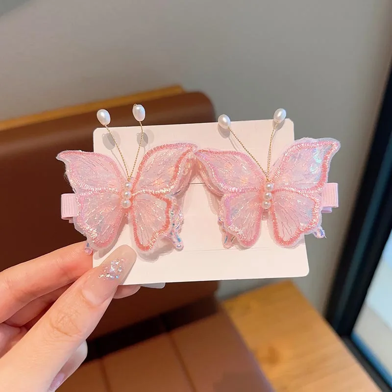 

Ethereal Embroidered Butterfly Hair Clip for Girls Adorable Traditional-Style Hanfu Hair Accessory for Girls Side Clip for Bangs