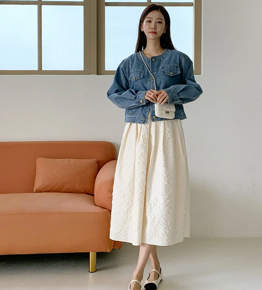 Botvotee Denim Jean Jacket for Women Vintage Pocket O Neck Long Sleeve Button Dowm Jeans Jackets Fall Spring Outwear