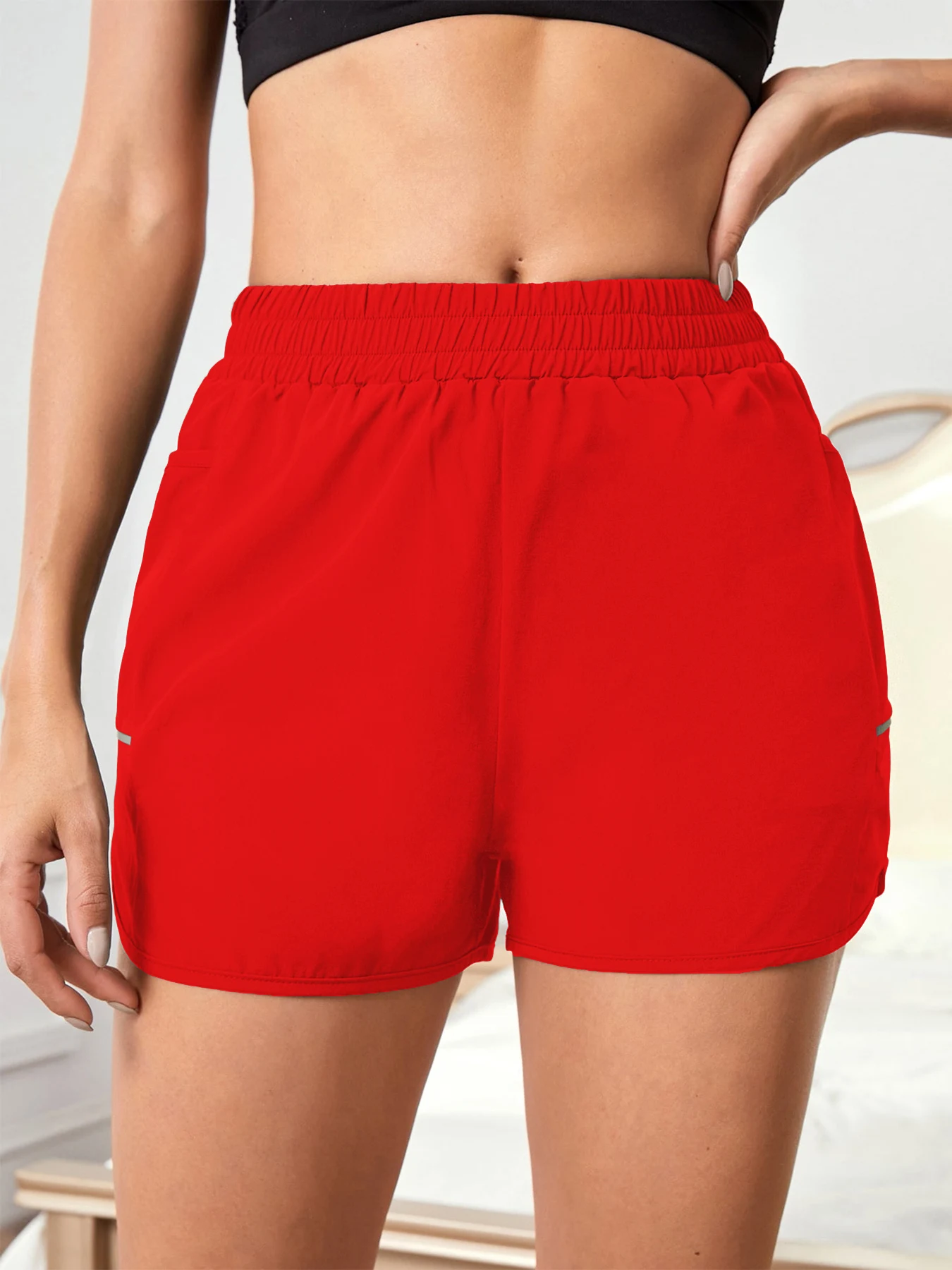 Neue Damen-Shorts mit Handytasche, elastischem Bund, Sportgürtel, reflektierenden Streifen, lässige, modische Sportshorts. – Detail 20