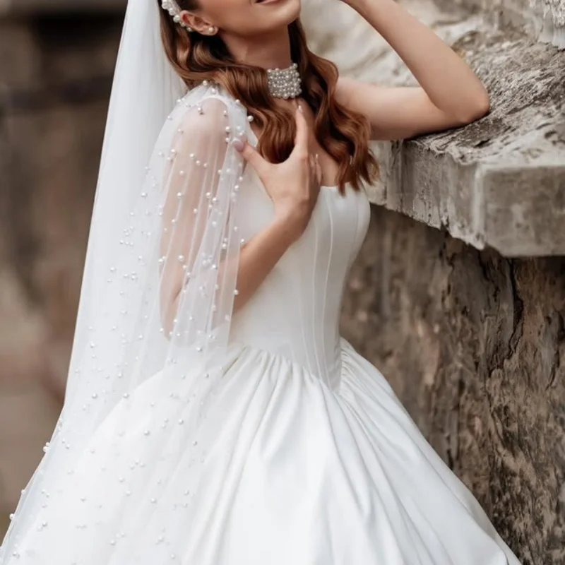 

White Appliques Lace Wedding Dresses of off-shoulder A-line decal pearl decoration Bridal Gowns Made Customized