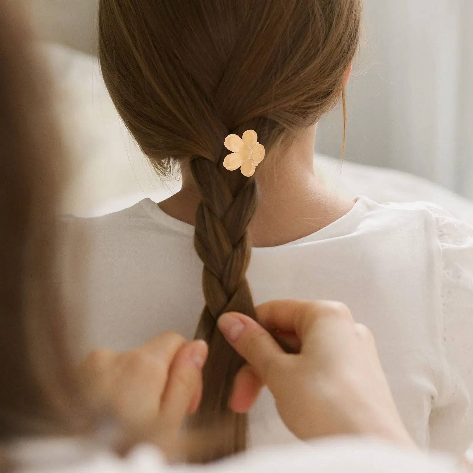 

Набор из 8 маленьких заколок-цветов для волос: милые мини-заколки-крабики для девочек и женщин, надежная фиксация, не скользят, идеально подходят для ежедневного использования и укладки волос.