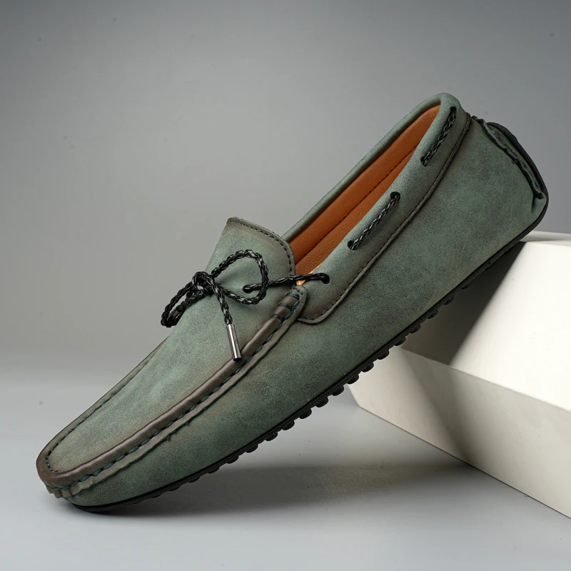 

2025 Men's Leather Beanie Shoes Are Casual and Versatile Business Hand-stitched Shoes Temperament Lightweight Shoes Zapatillas