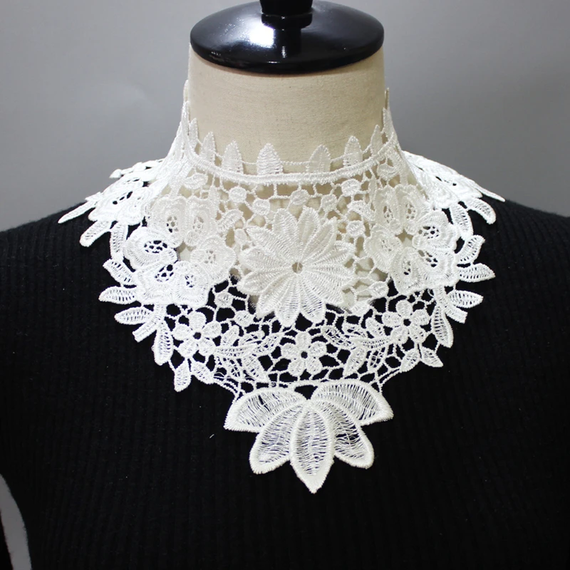 

Crochet Hollow Flower False Collar Detachable Elegant High Decorative Collar for Dress Blouse Party Wedding Costume Accessory