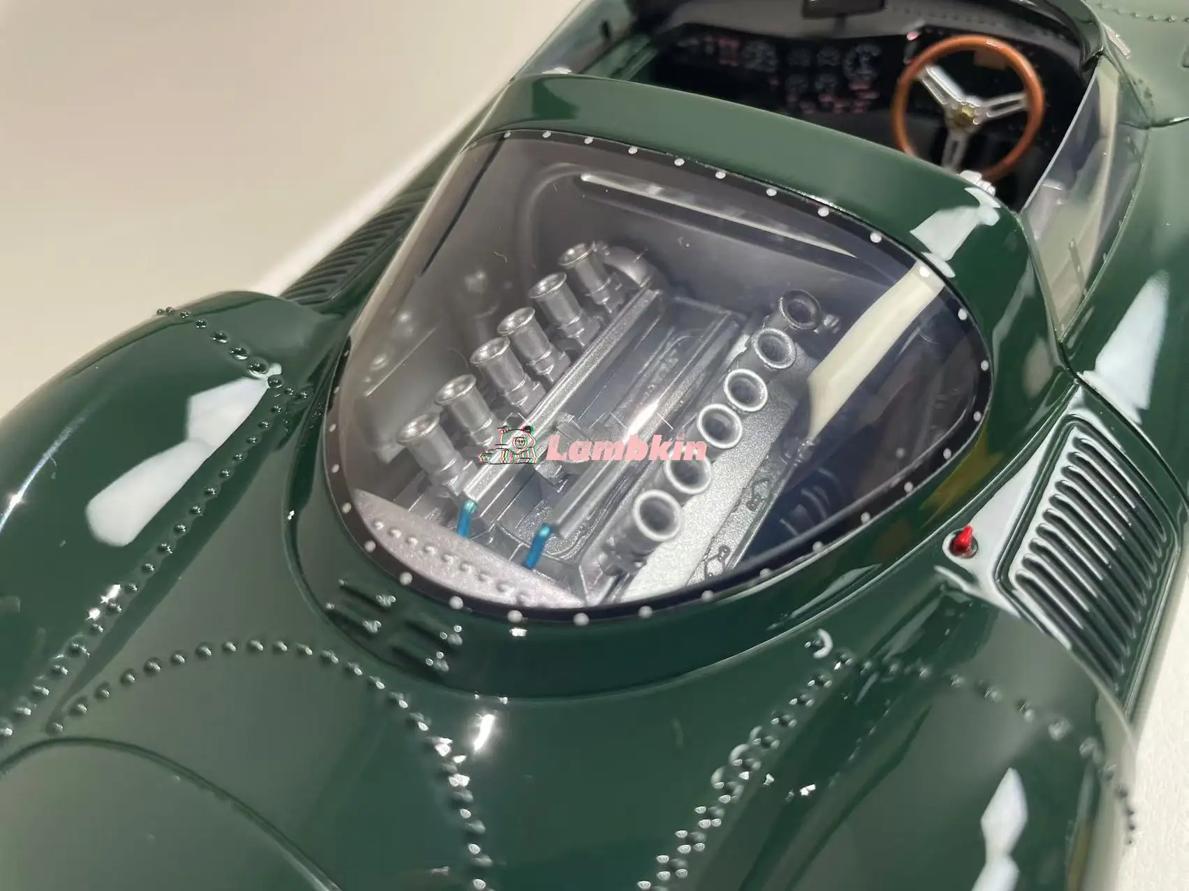 Nova chegada gt espírito 1:18 jaguar xj13 limitado to1500 fotos simulação resina modelo de carro coleção presente aniversário