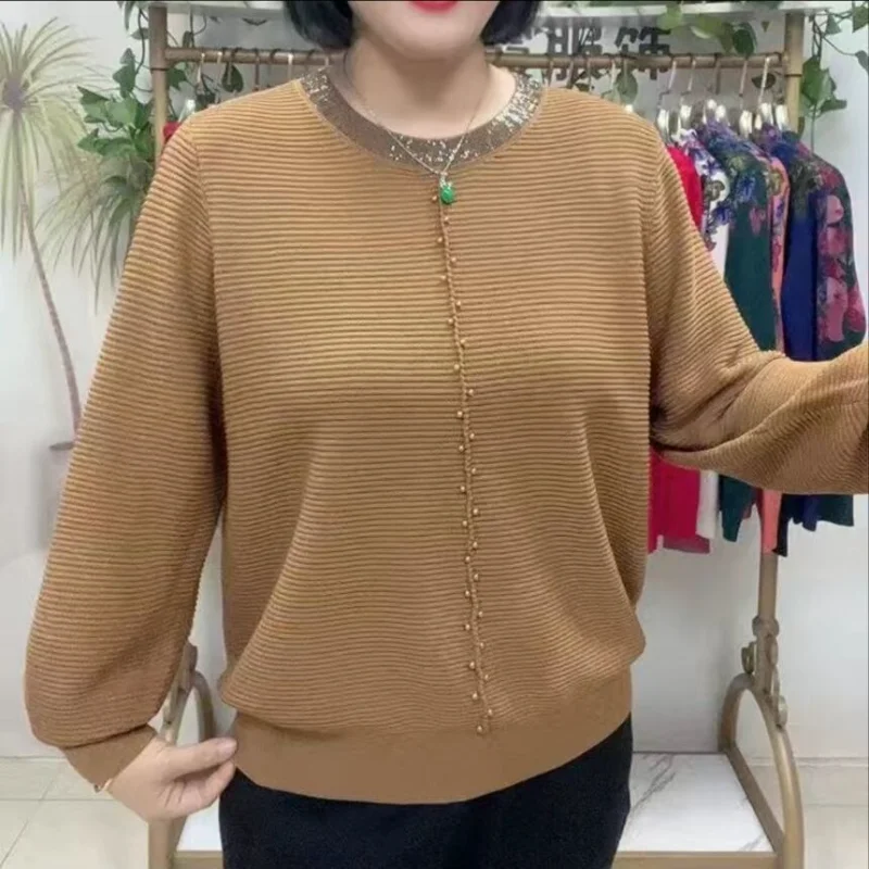 

2025 новый стильный модный топ с круглым вырезом и длинными рукавами для мамы, универсальный свободный свитер