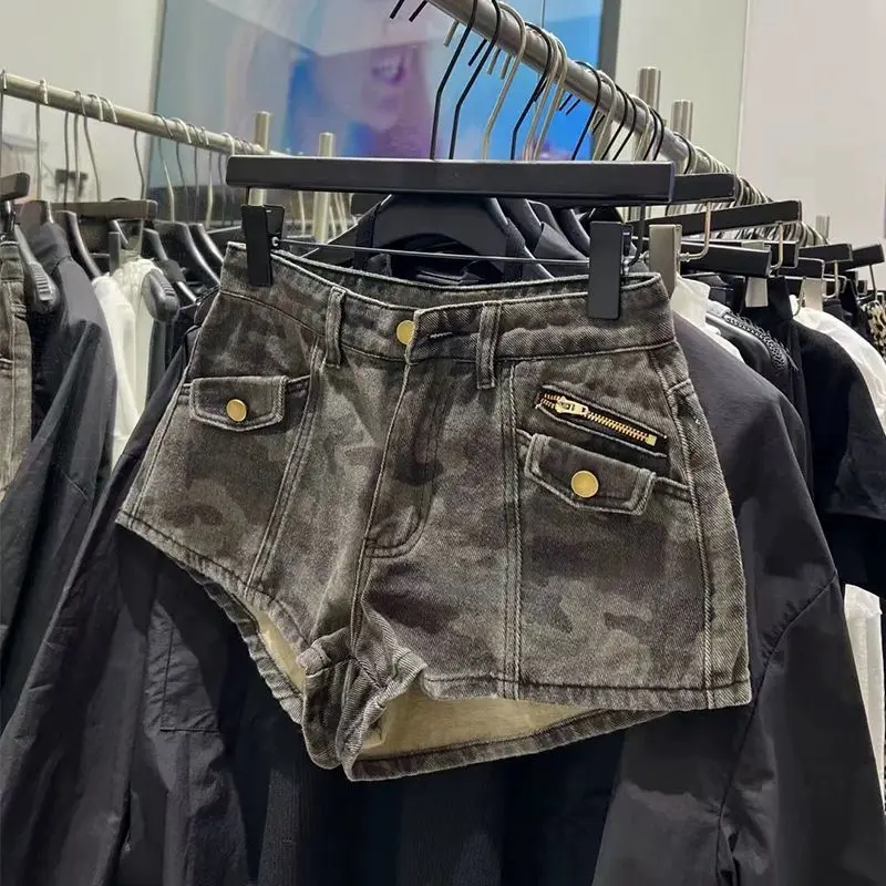 Camouflage Denim Shorts Women 2026 Summer New American Spice Girl High Waist Design Jean Shorts