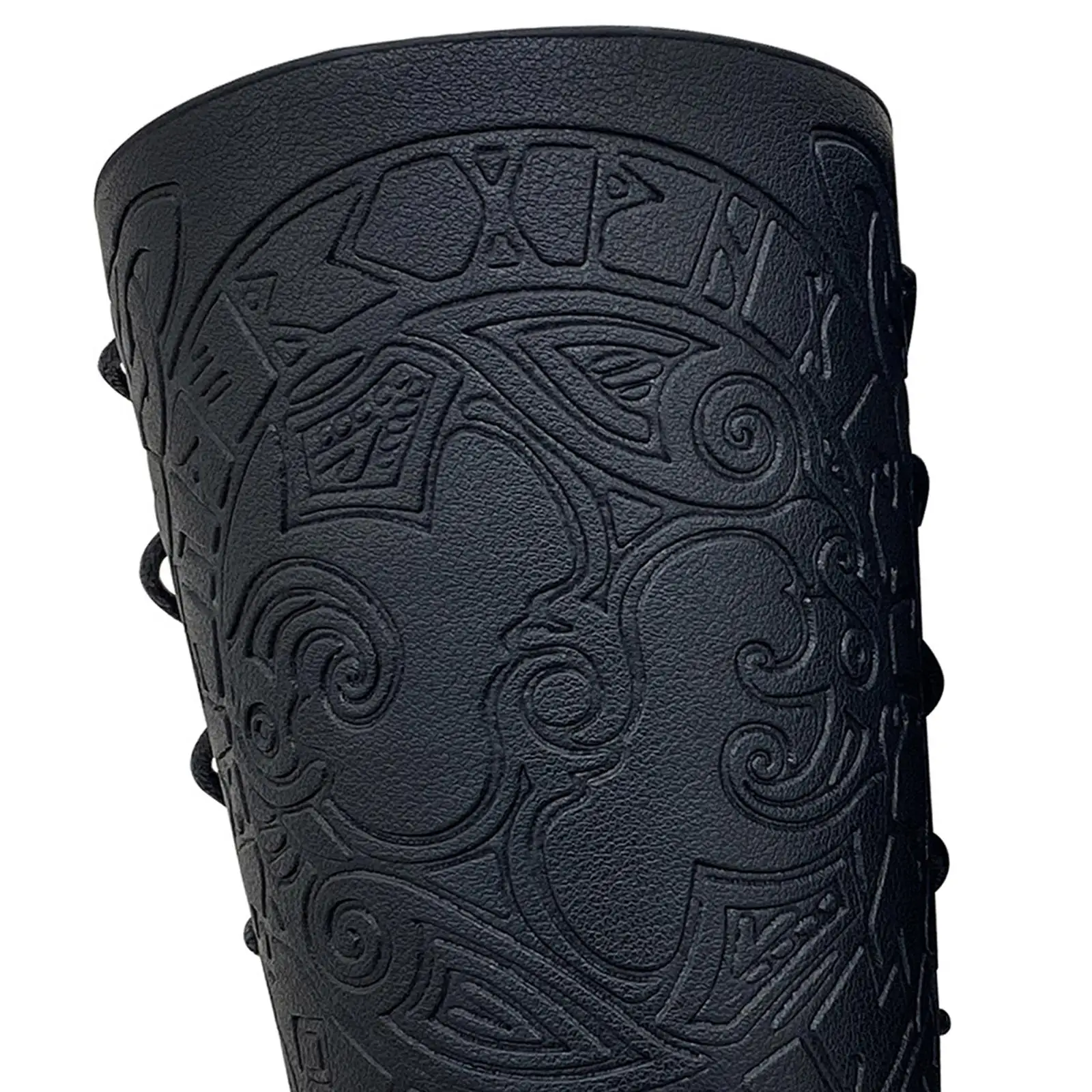 Geëmbosseerde Noorse PU lederen armbanden retro middeleeuwse polsband manchet voor volwassenen LARP dans armband materiaal