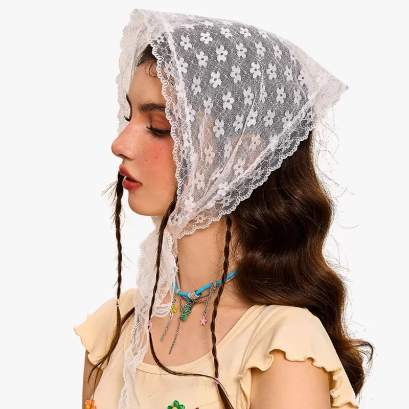 Lace lace elegant temperament Lace female flowers white sweet triangle scarf light breathable ribbon art travel photo