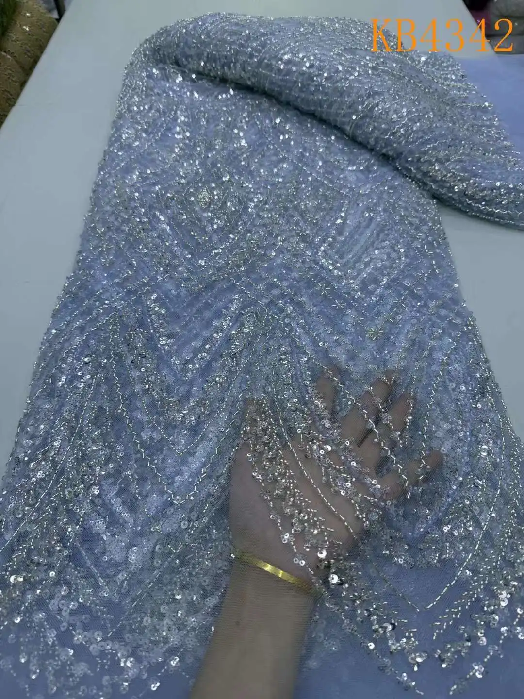 

Sky Blue Beaded Embroidery Lace Fabrics Sequence High Quality African Wedding Party Dress Sequins Tulle Lace For Sewing KB4342
