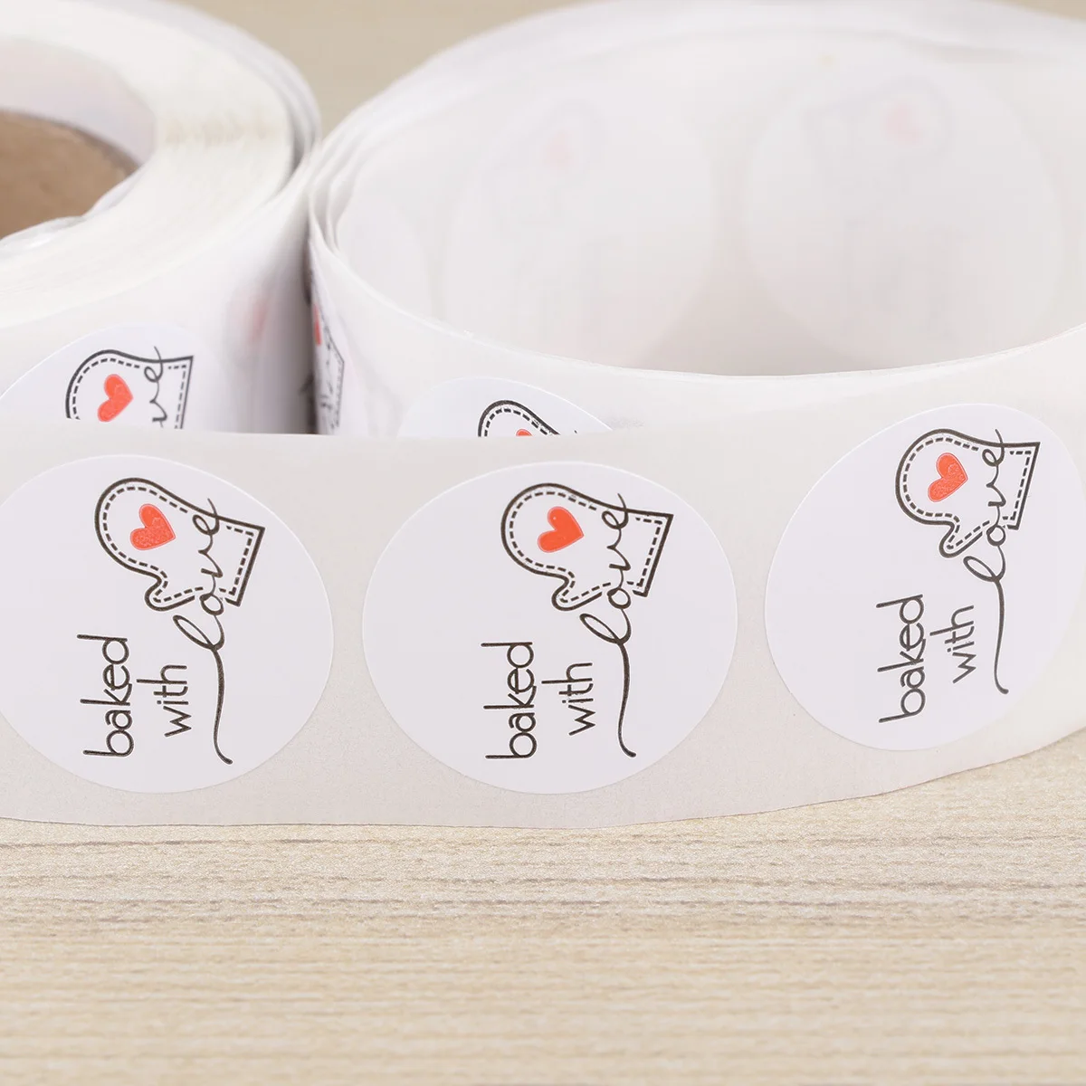 1 Roll Baking Theme Sticker Set Fresh Simple Design Strong Adhesive Smooth Surface Decor for DIY Packaging Food Decoration