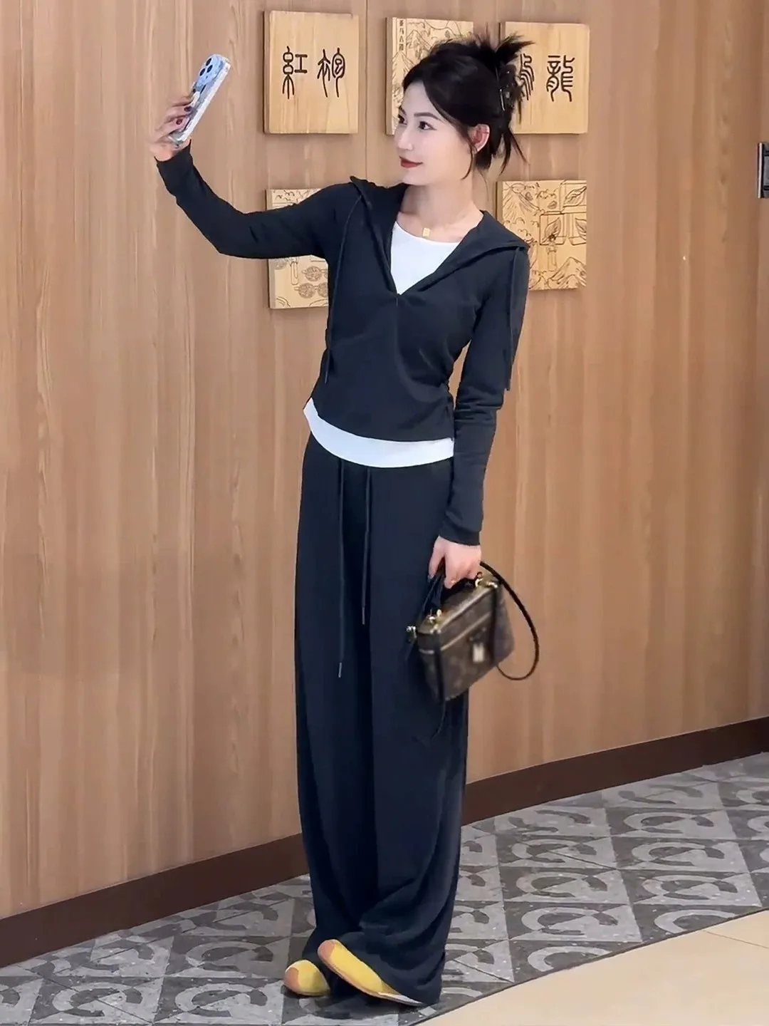 Gray Hoodie Sweatshirt Wide Leg Pants Two Piece Set Women's Autumn Winter Fashion Casual Sporty Outfit Complete Ensemble