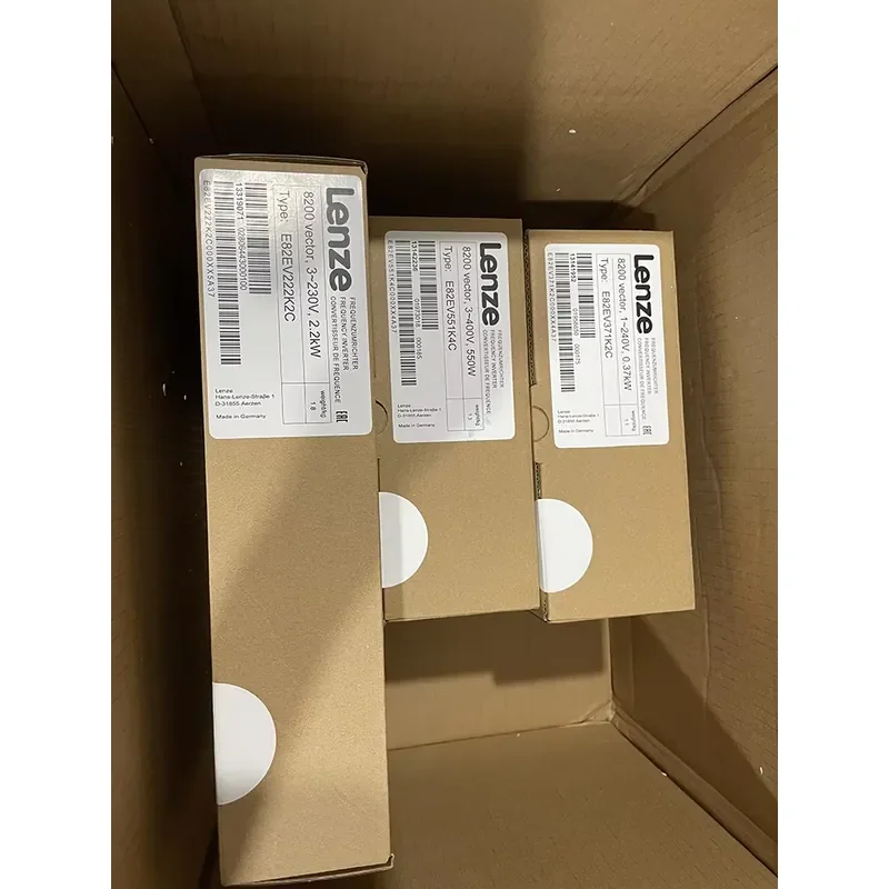 E82EV752-4C E82EV752K4C E82EV752K4C200 LENZE New And Original Packaging Equipment Parts And Accessories