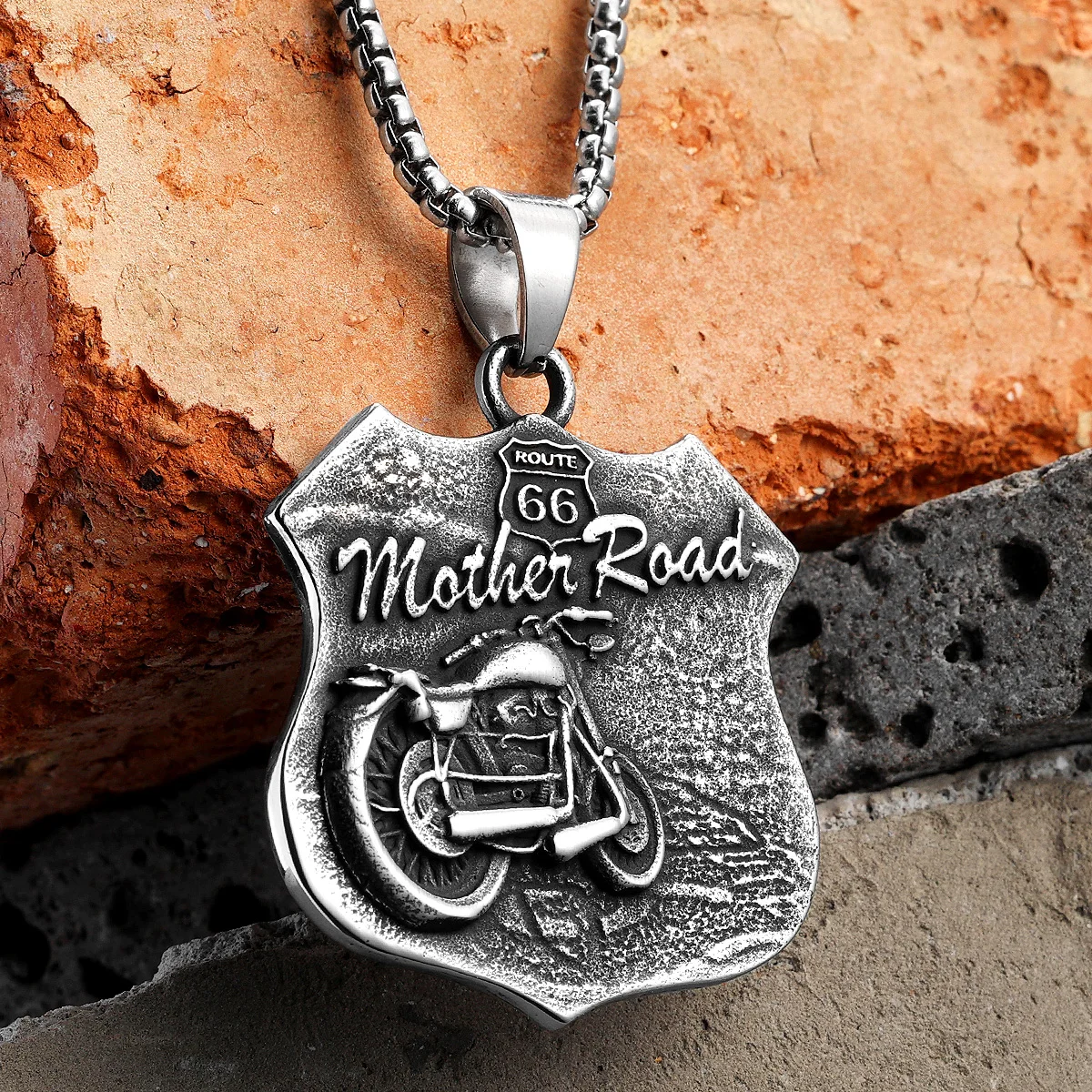 

Mother Road 66 Motorcycle Rider Men Necklaces Stainless Steel Pendant Chain Punk Rock Women Jewelry Accessories Gifts Wholesale