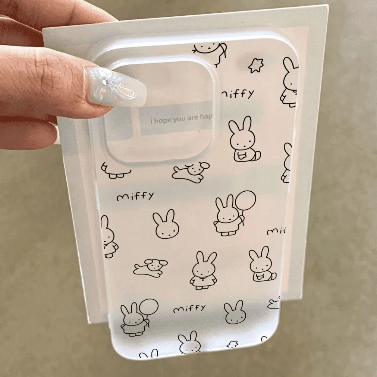 Чехол-для-телефона-с-изображением-кролика-Миффи-матовой-текстурой-и-креативным-мультяшным-дизайном-подходит-для-iphone-16-pro-max-iphone-15-14-13-12-11