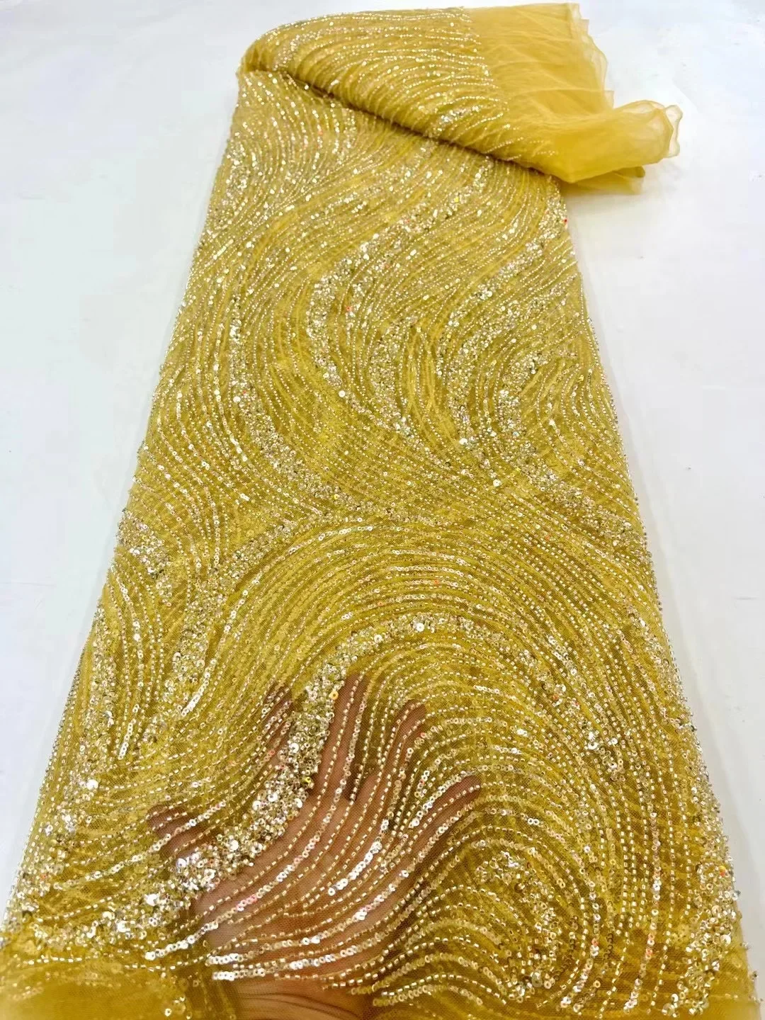 

Высококачественная кружевная ткань с африканскими бусинами, 5 ярдов, французское нигерийское кружево с блестками для жениха, шитье свадебного платья