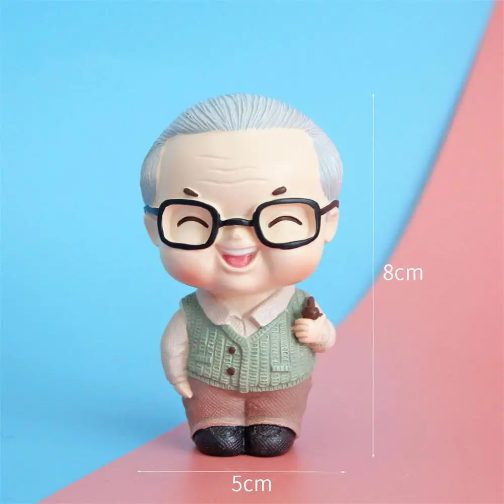 Grandpa Grandma Cake Toppers Decor Resin Car Ornaments Miniature Figurine Character Christmas Crafts Gifts Bake Decoration Cute