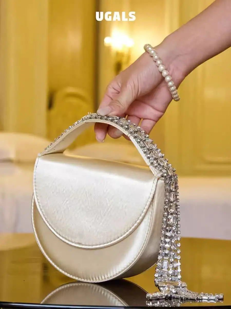Luxury Satin Banquet Bag Women Handbag Glitter Rhinestones Diamond Tassel Evening Bag Wedding Party Clutch Purse Shoulder Bag