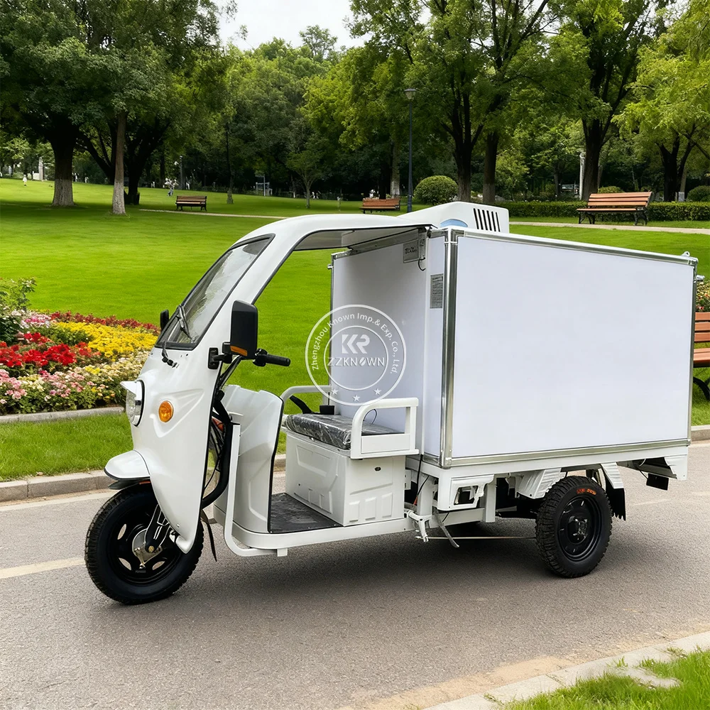 

High Quality Customizable Fast Cooling Refrigerated Truck Temperature Controlled Cold Storage Trailer for Seafood Delivery