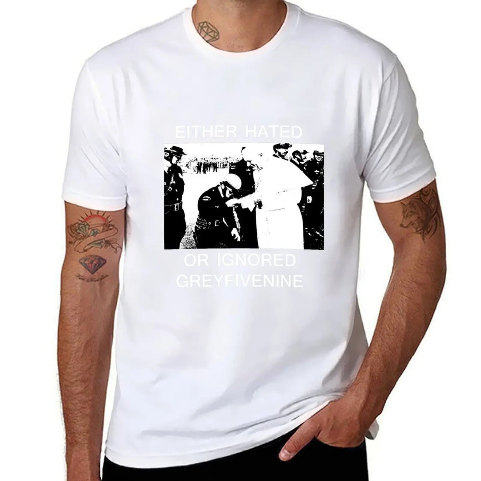 EITHER HATED OR IGNORED-GREYFIVENINE T-Shirt homme T-Shirt coton haute qualité t-shirts T-Shirt de créateur