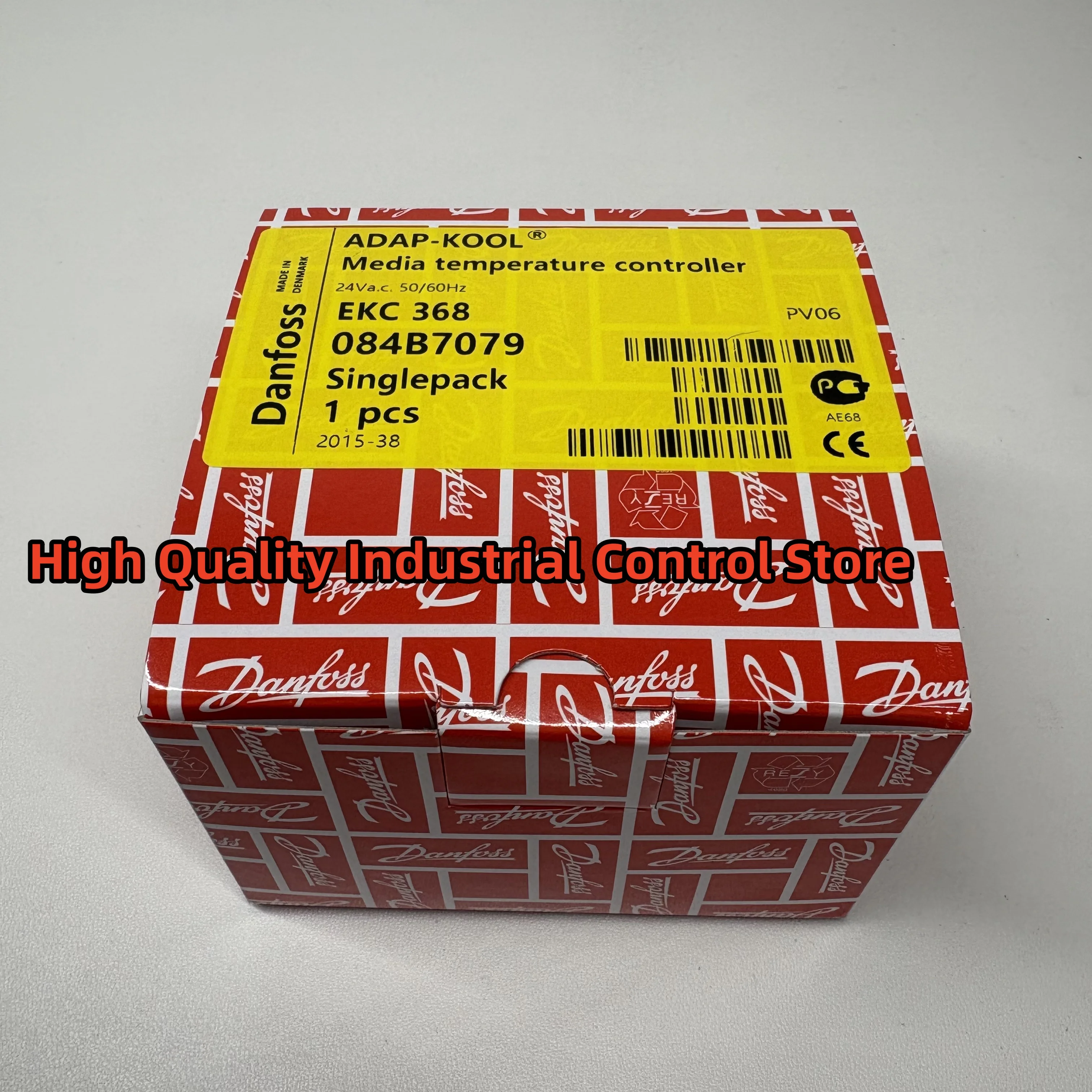 

New original EKC368 084B7079 Temperature Controller