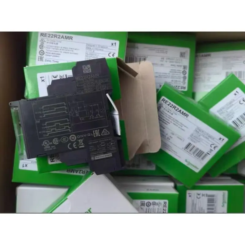 Nuevo relé de seguridad RE22R2AMR para entrega rápida