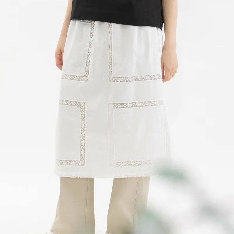

Sweet Embroidered Lace High End Sexy Fashionable Versatile Meat Concealing Half Skirt Spring 2026 New Arrival Straight Cut Lo...