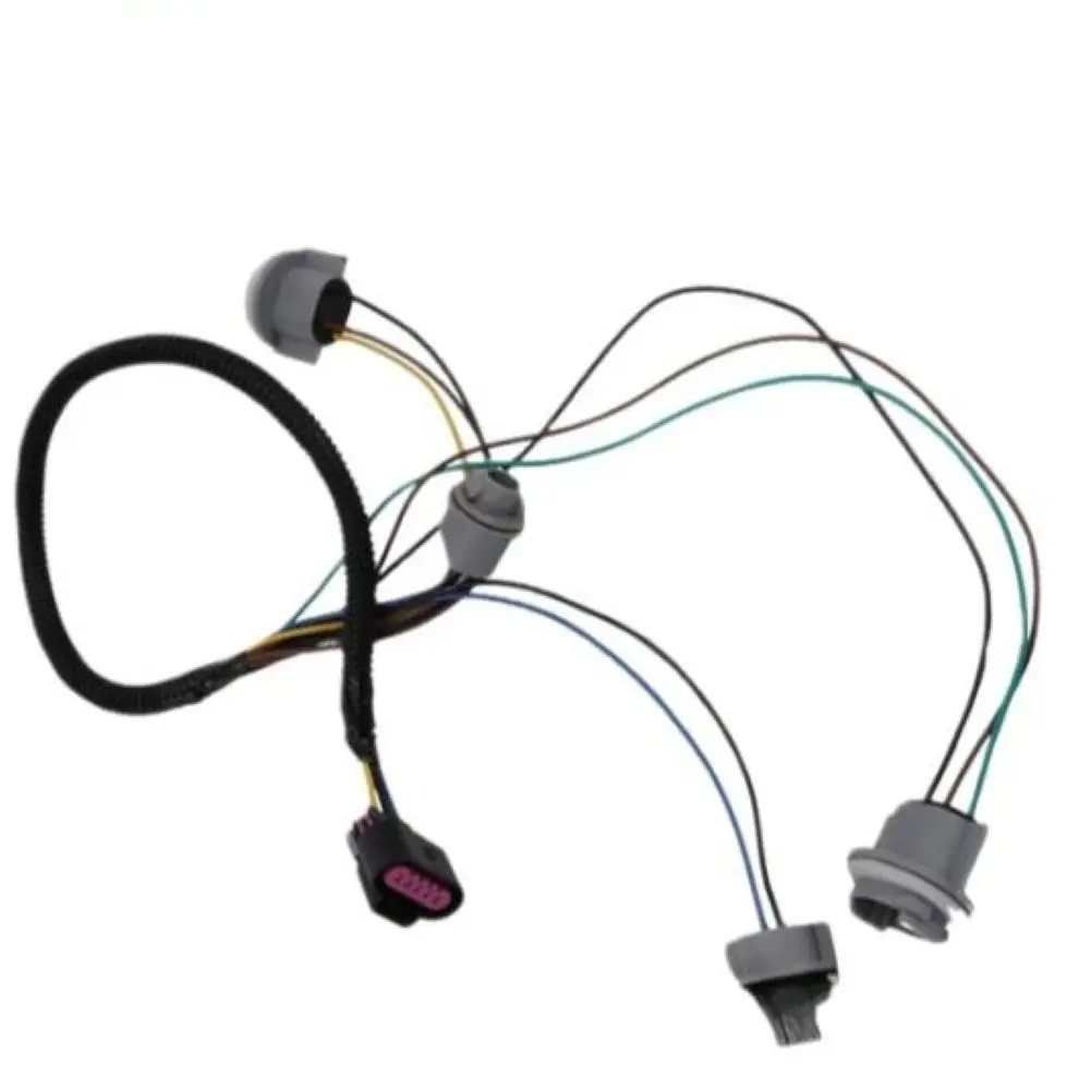 

Для Yukon XL 1500 2007-2014: Жгут проводов задних фонарей (пигтейл) для ремонта, цвет как на фото