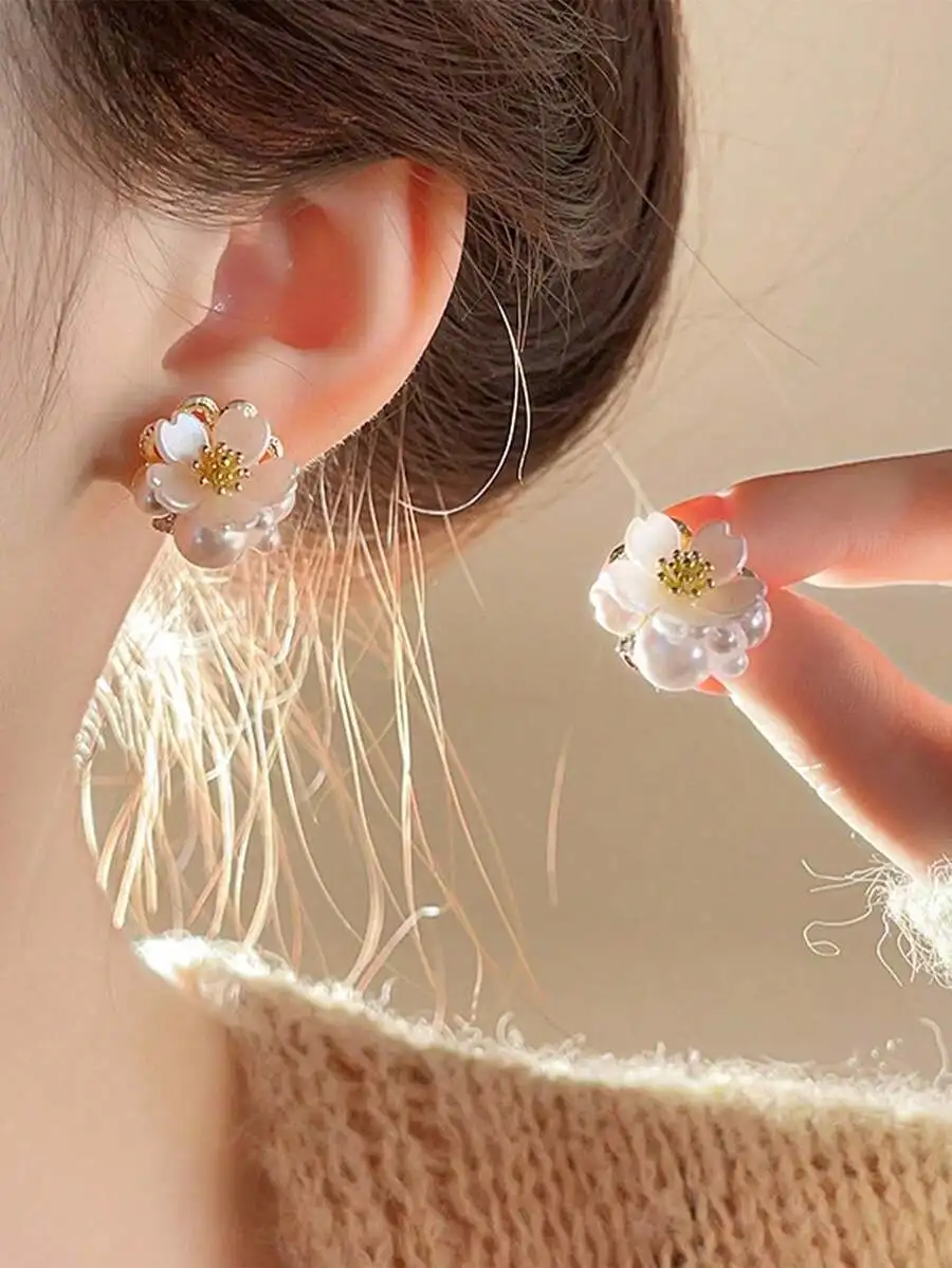 Topshiny 1 par de pendientes de perlas con forma de flor, elegantes y lujosos, para mujer, San Valentín, Mo