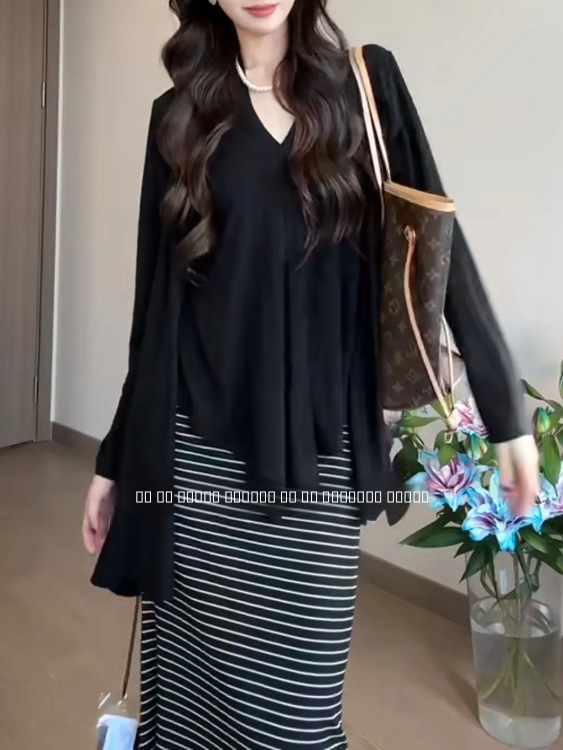 

Spring 2026 Korean Style Lazy Fashion Black Dress Set Women's High Waist Long Skirt Suit Casual Comfortable Slim Fit V-Neck