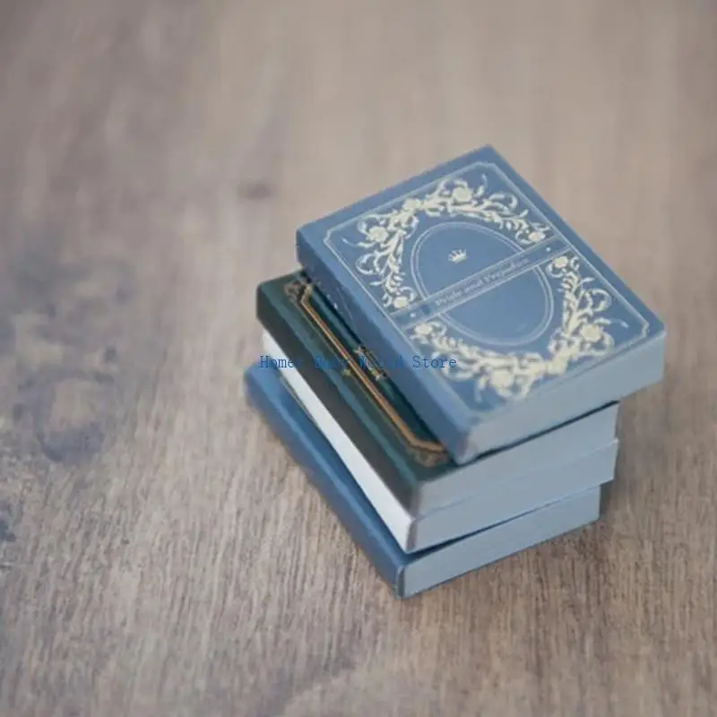 

B2QD 4 PCS RETRO MINI Book