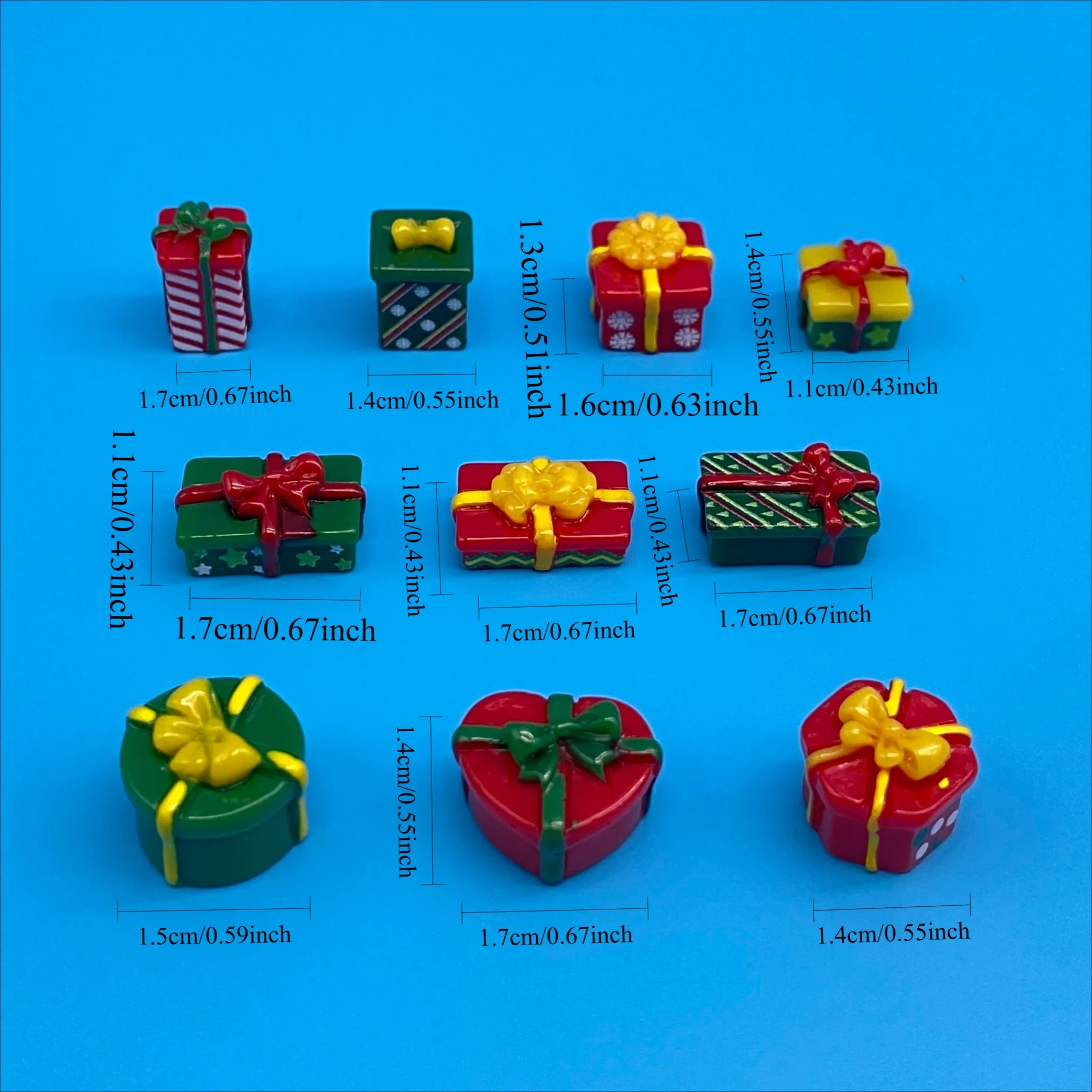Mini Resin Christmas Gift Box Set with 10 Styles, Random Doll House Scene Decoration, Handmade DIY Desktop Small Ornaments