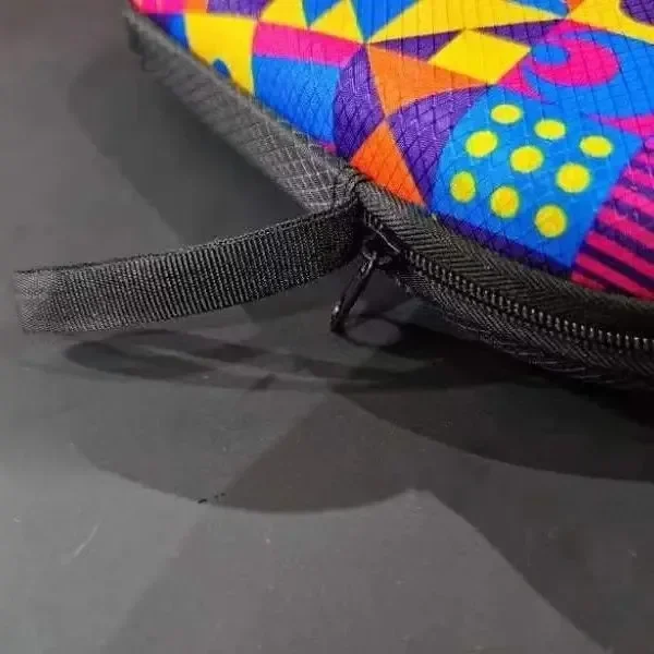 Hartschalen-Tischtennis-Aufbewahrungstasche SANWEI Hexagon Sportspecific Schläger Kürbisförmige Schutzhülle Quadratische Schlägerabdeckung – Detail 16