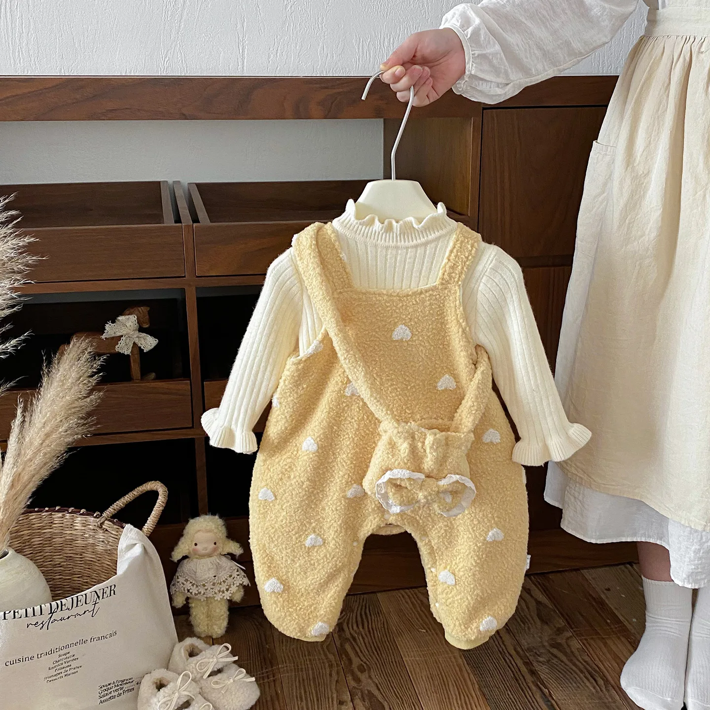 

Winter Toddler Kid Girl 3PCS Set Love Lamb Woolen Infant Baby Girl Romper+solid Ruffle Collar Knit Newborn Girl Sweater+bag