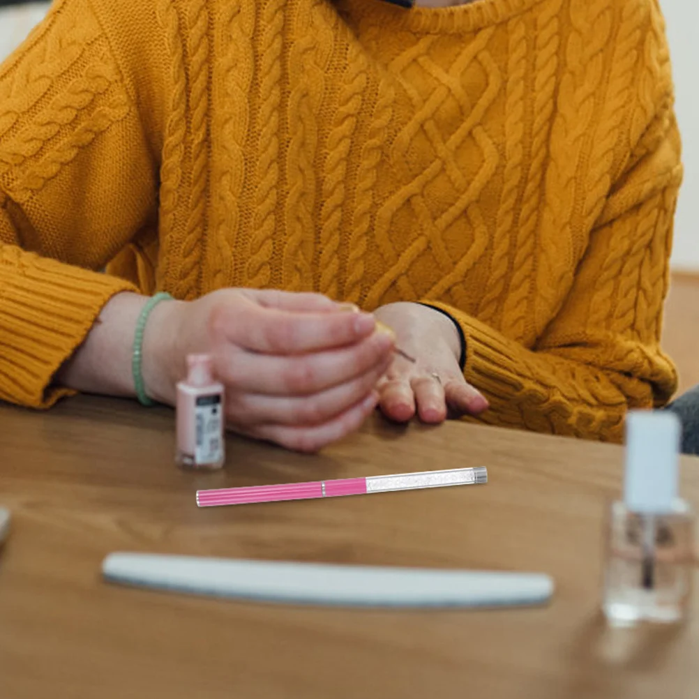 2 Stück Nagelpolierstift, multifunktionales Maniküre-Werkzeug, präziser Nagelhautentferner, Puffer für Nagelbegeisterte im Salon zu Hause