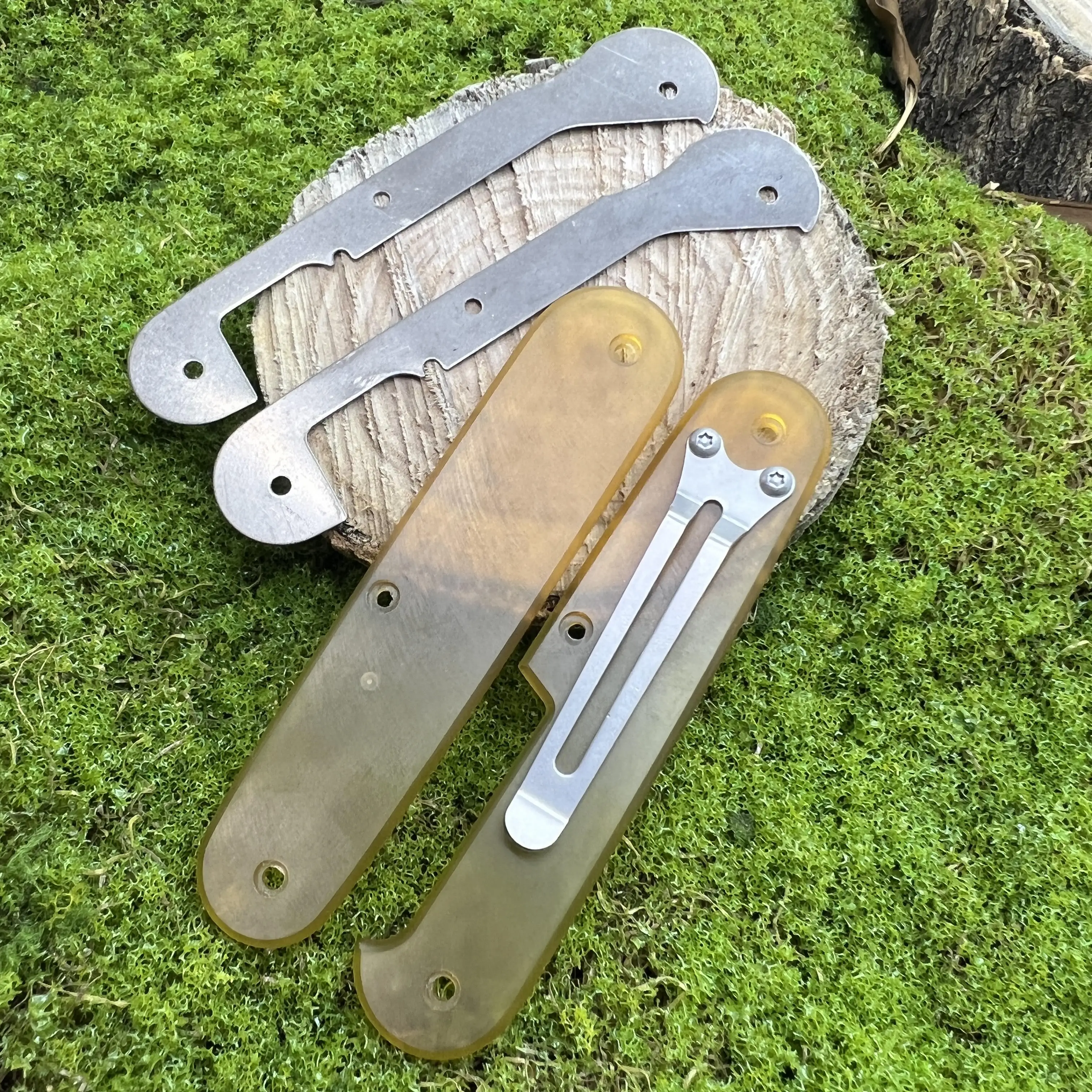 

1 set 3 Layers PEI Ultem Handle Grip Scales with Pocket Clip For 91mm Victorinox Swiss Army Knife SAK Scale DIY Accessories