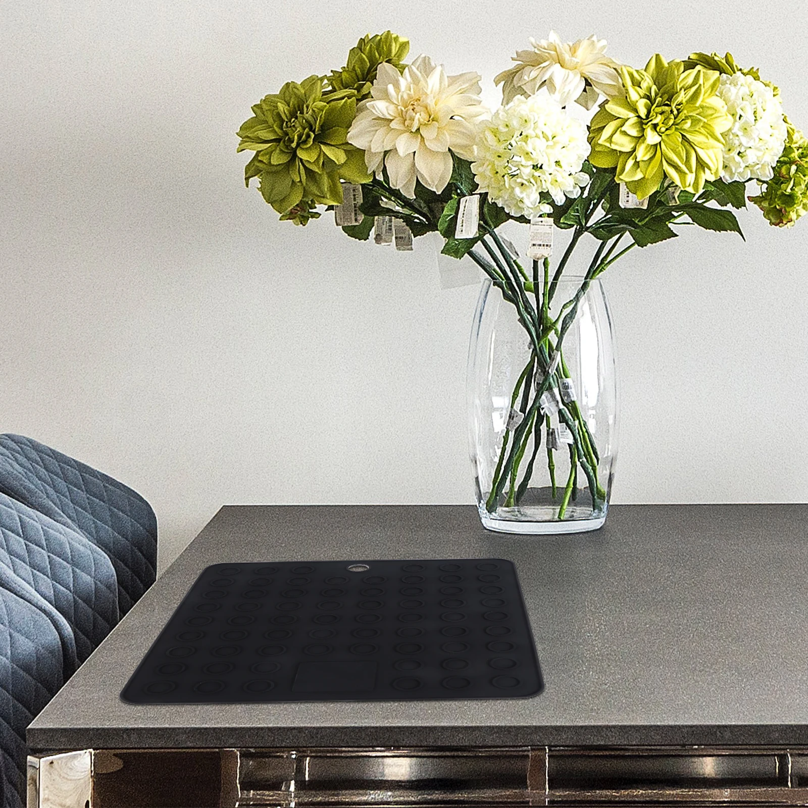 

2 Pcs Heat Resistant Silicone Draining Mat for Countertops Black Kitchen Drying Pad Tableware Protector Coffee Pot Trivet Anti