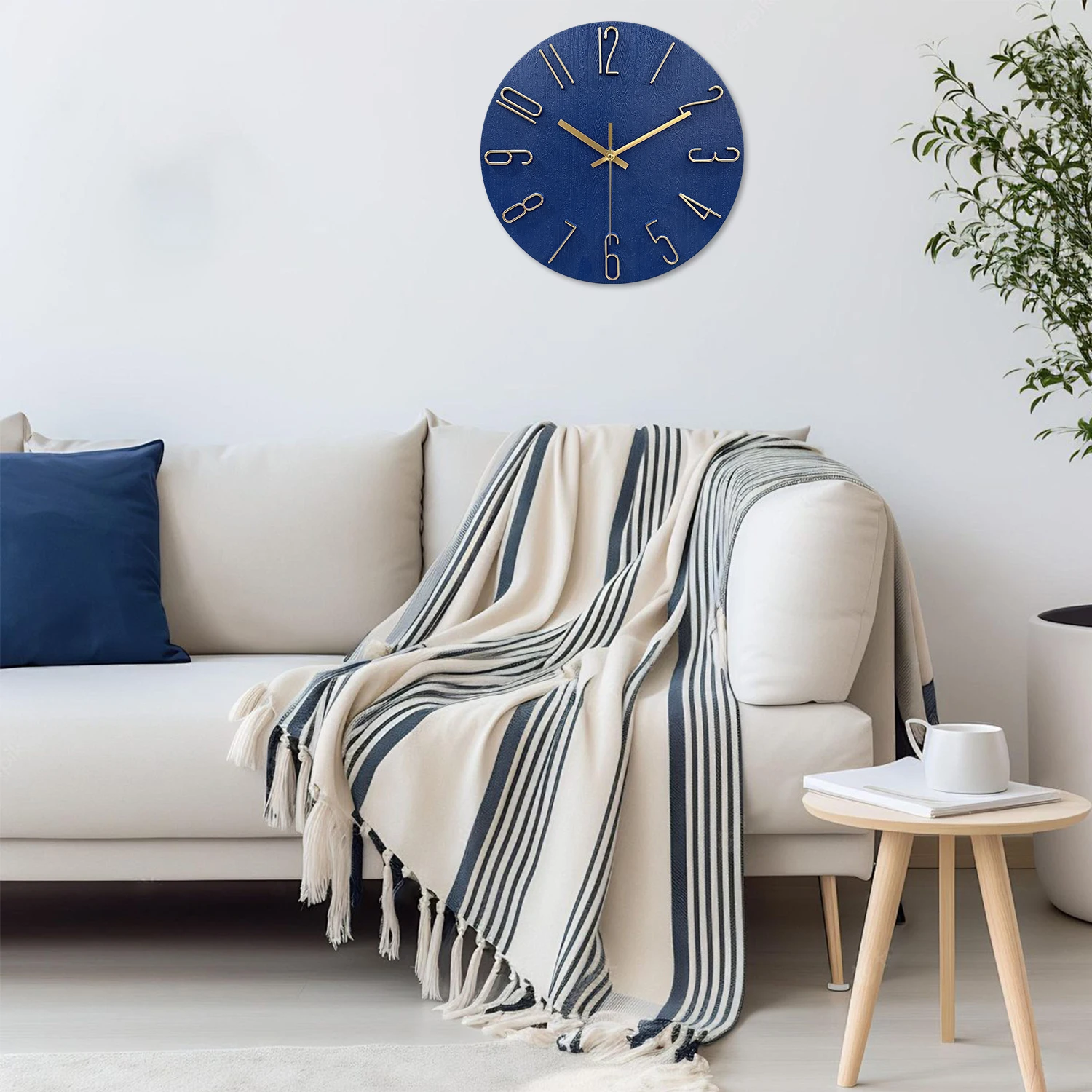 12inch Dark Blue Wall Clock with Gold 3D Numbers, Silent Non-Ticking Quartz Decorative Clock, Creative Hollow-Out Round Wall Clock, Suitable for Living Room, Office Decoration, Holiday Gift (Battery Not Included)