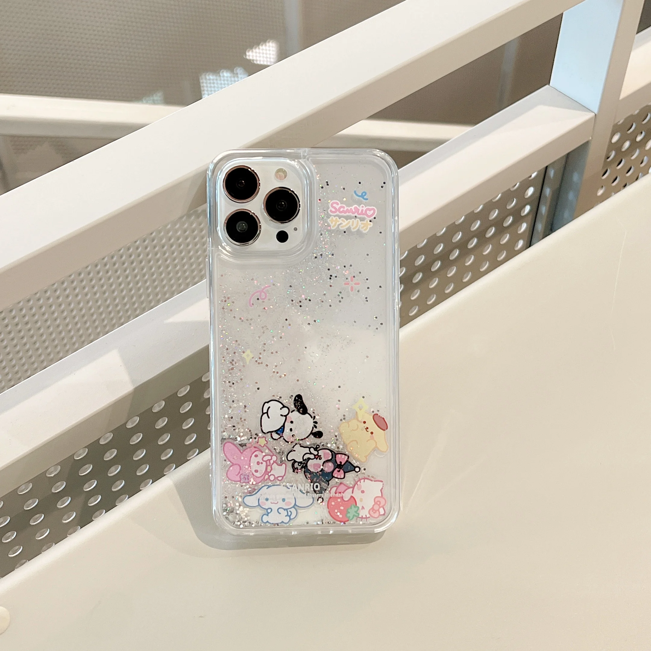 

Sanrio Kuromi Pochacco Cinnamoroll Clear Quicksand Phone Case for IPhone 14 Plus 13 12 11 Pro Max Cute Girl Anti-fall Back Cover