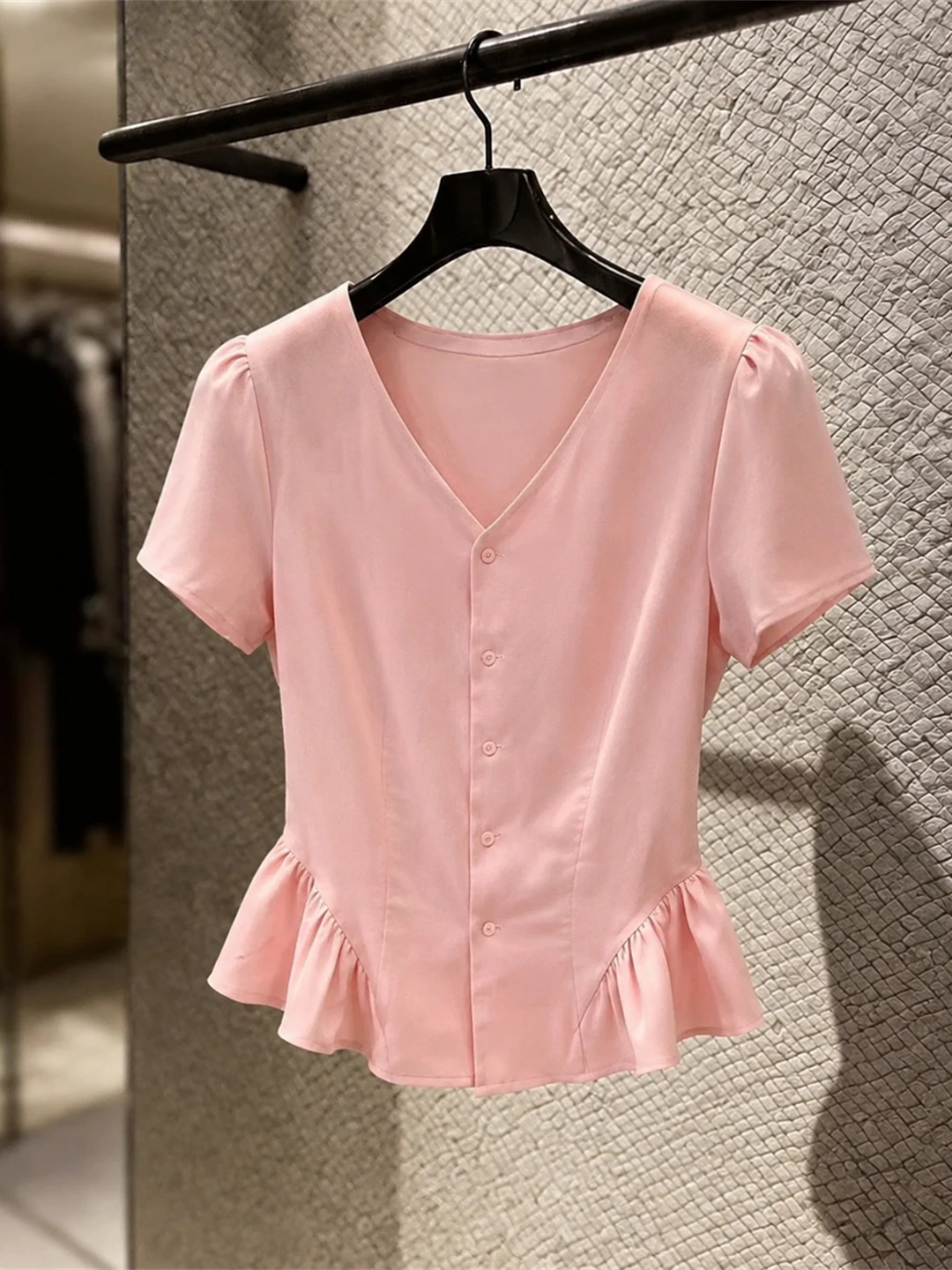 

Korean Style V-Neck Short Sleeve T-Shirt Pure Color Simple Elegance Summer Fashion Women's Top Quality Basic Style Commute Wind