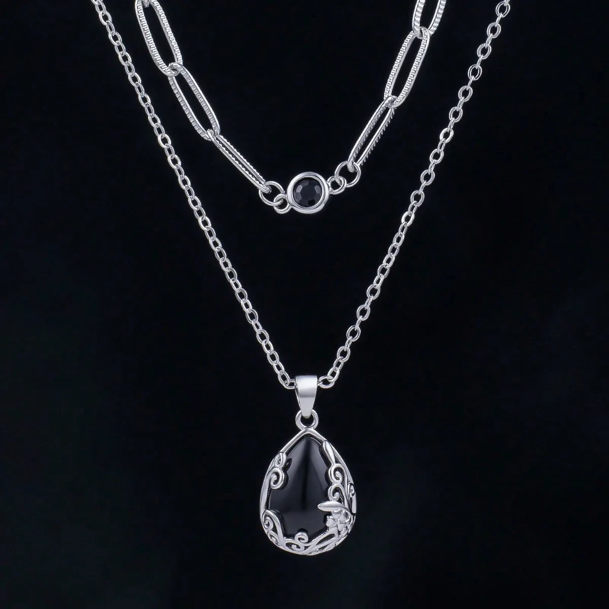 

Double Layer Teardrop Flower Pendant Necklace Black Stone Vintage Elegant Minimalist Style