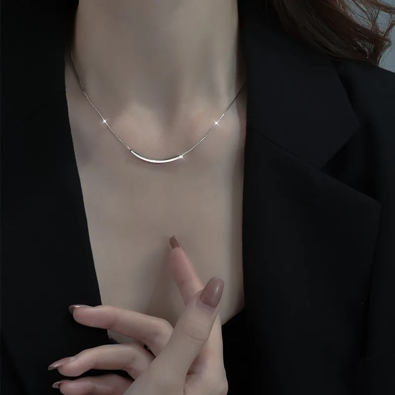 Silver for Women Smile Design Light Luxury Minimalist Elegant Ins Style New Trendy Clavicle Chain Versatile Summer Jewelry Gift