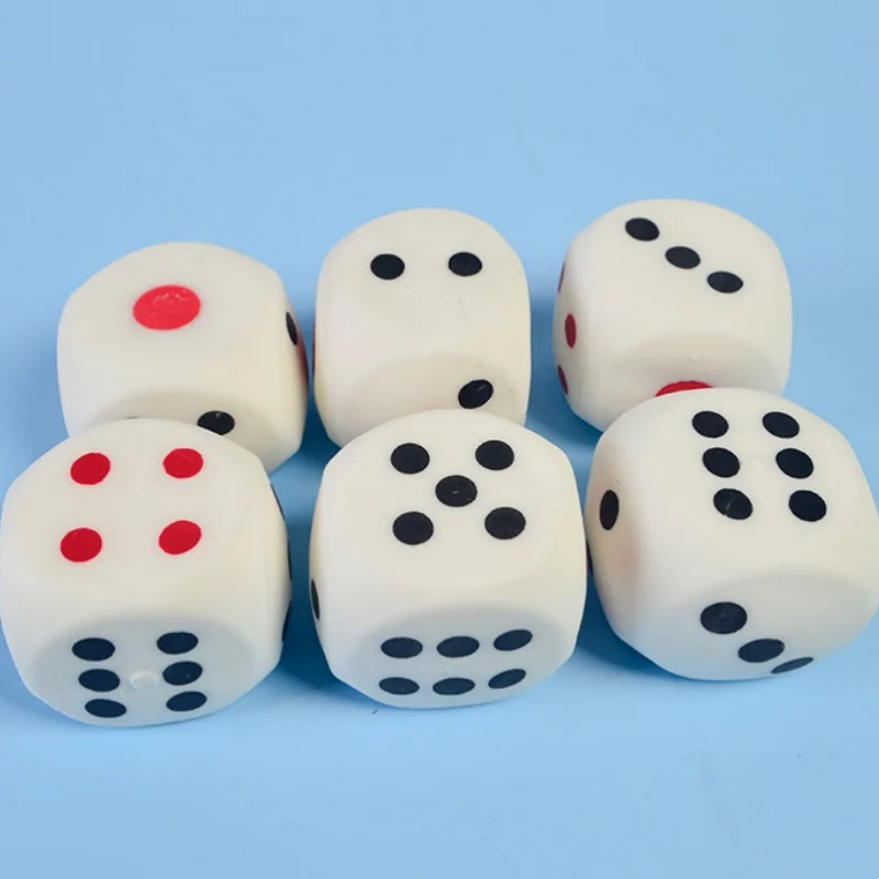 لعبة النرد السكويشات لينة بطيئة الارتفاع كبيرة 6 جوانب النرد مع النقاط الإجهاد الإغاثة الاطفال اللعب جمع الدعائم الزخرفية