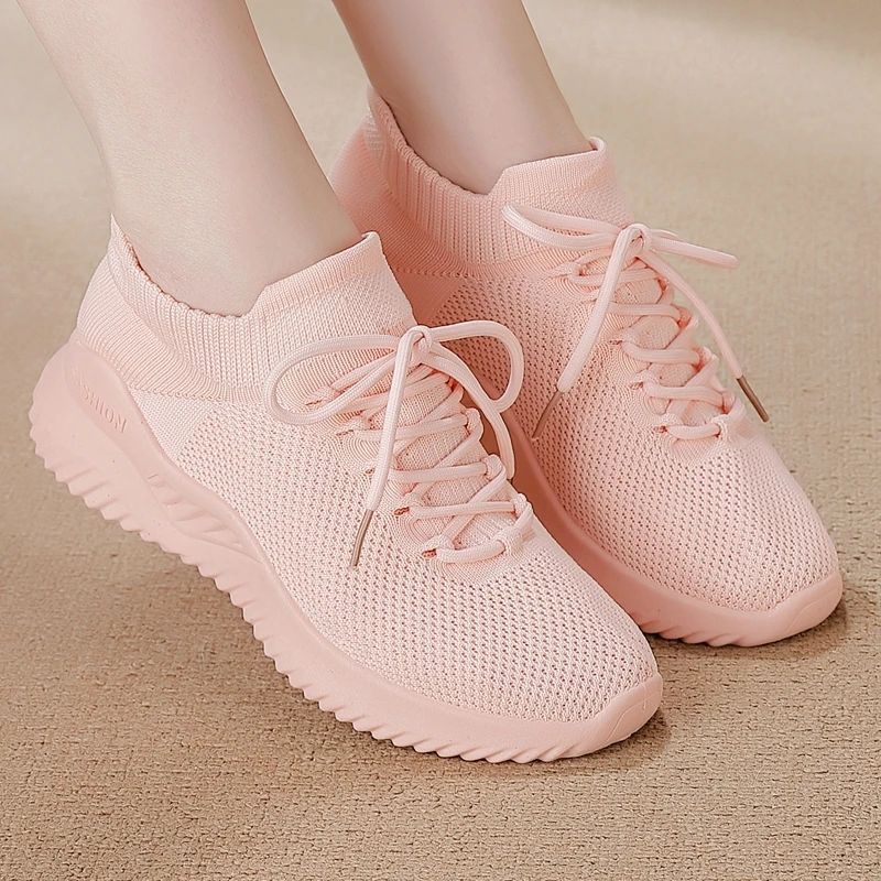 

2026 Fashion Sports Running Shoes for Women Breathable Mesh Walking Sneakers Non-slip Outdoor Casual Tennis Flat Shoes for Women