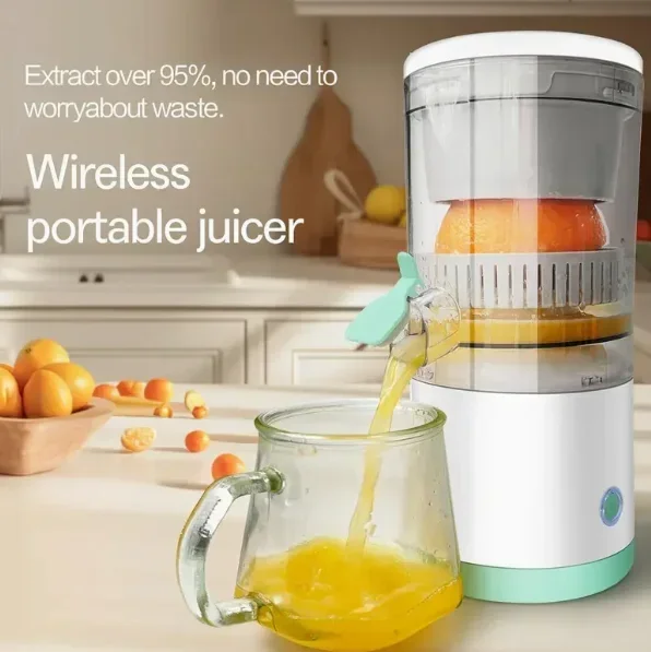 1pc Multifunctional charging mixer, suitable for children-convenient and easy-to-use child-friendly smoothie machine
