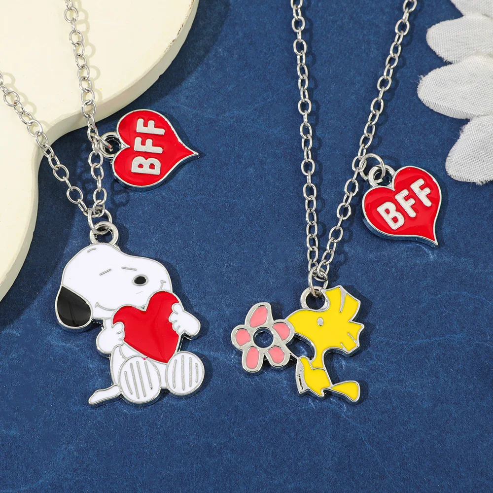 2 Stück Anime Cartoon Snoopy Halskette Kreativer Niedlicher Anhänger Accessoire für Freunde und Paare Jubiläums-Accessoires – Detail 3