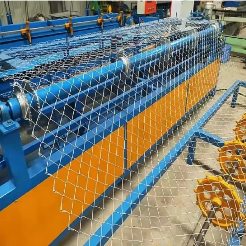 High Efficiency Fully Automatic Heavy Duty for Construction Highway Security Residential Isolation Chain Link Fence Machine