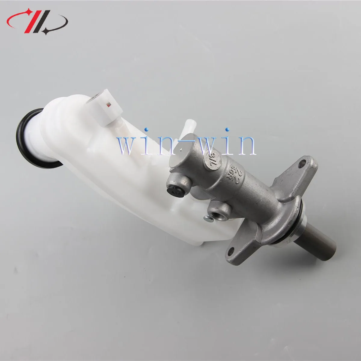 Car Parts Brake Master Cylinder For Toyota HILUX  FORTUNER (SUV)  47201-0K590 47201-0K410 47201-0K450 47201-0K410