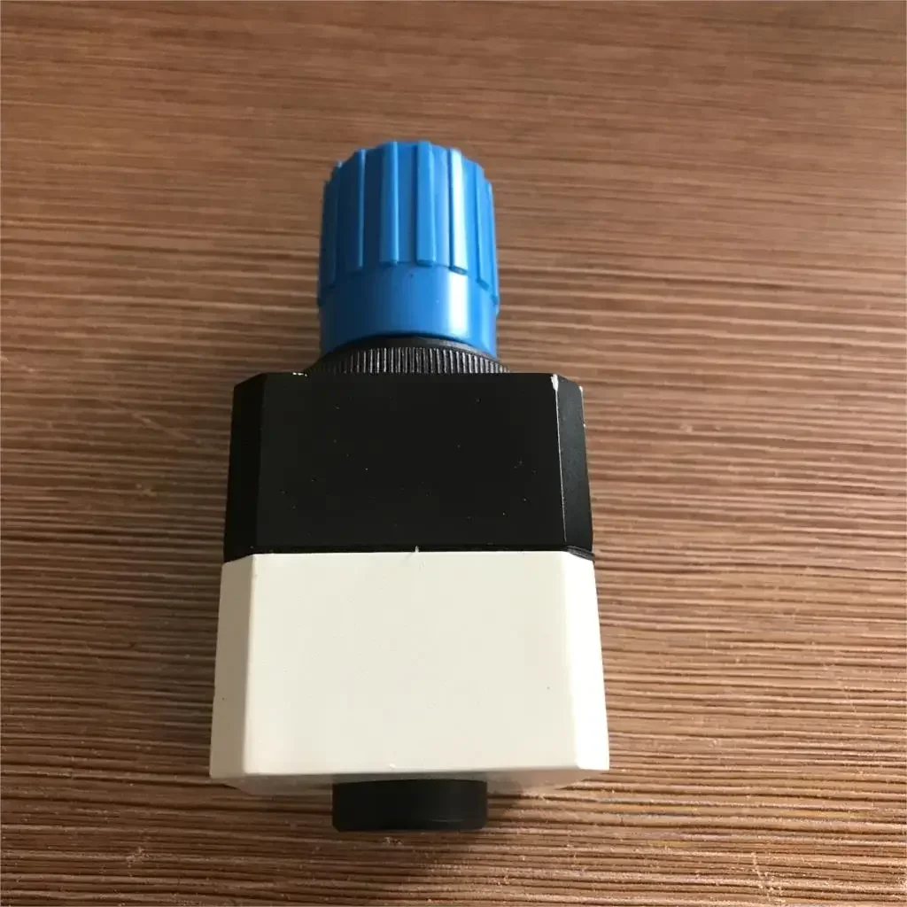 LRP-1/4-2.5 Order No. 162834 original German import  pneumatic components